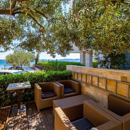 Lanterna Puntamika Apt. Near Beach Zadar Exterior photo