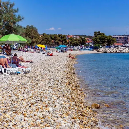 Lanterna Puntamika Apt. Near Beach Zadar Exterior photo