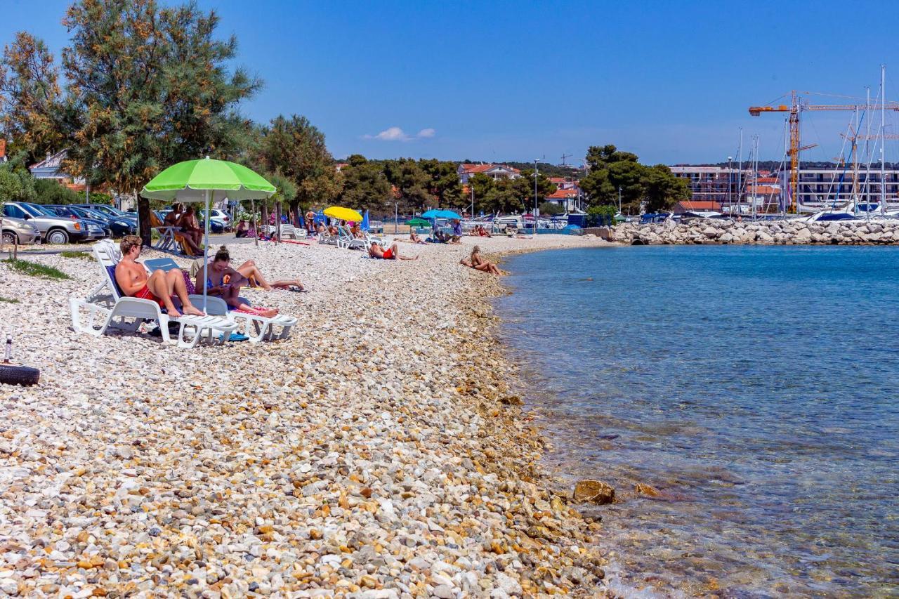 Lanterna Puntamika Apt. Near Zadar