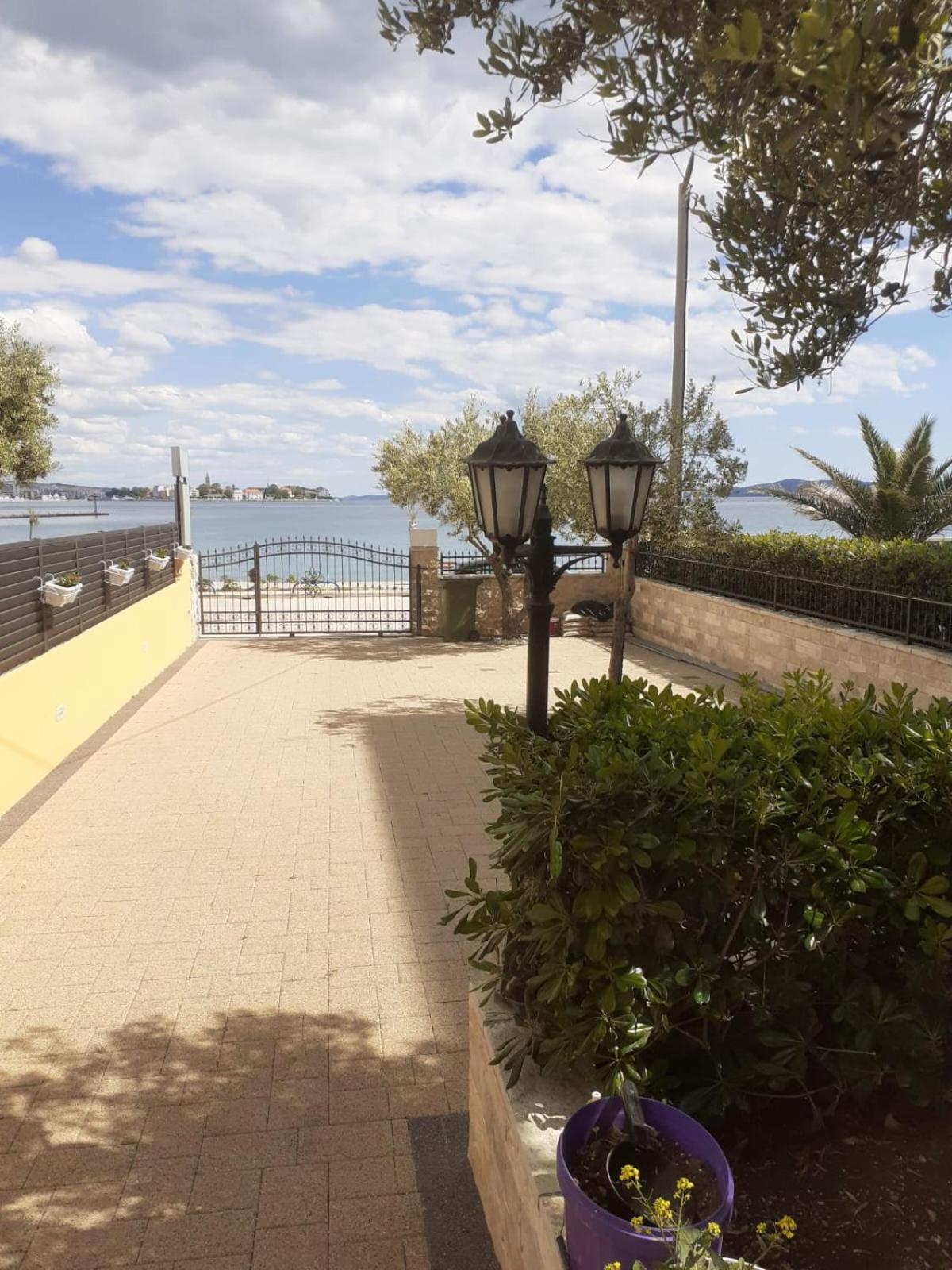 Apartament Lanterna Puntamika Apt. Near Zadar