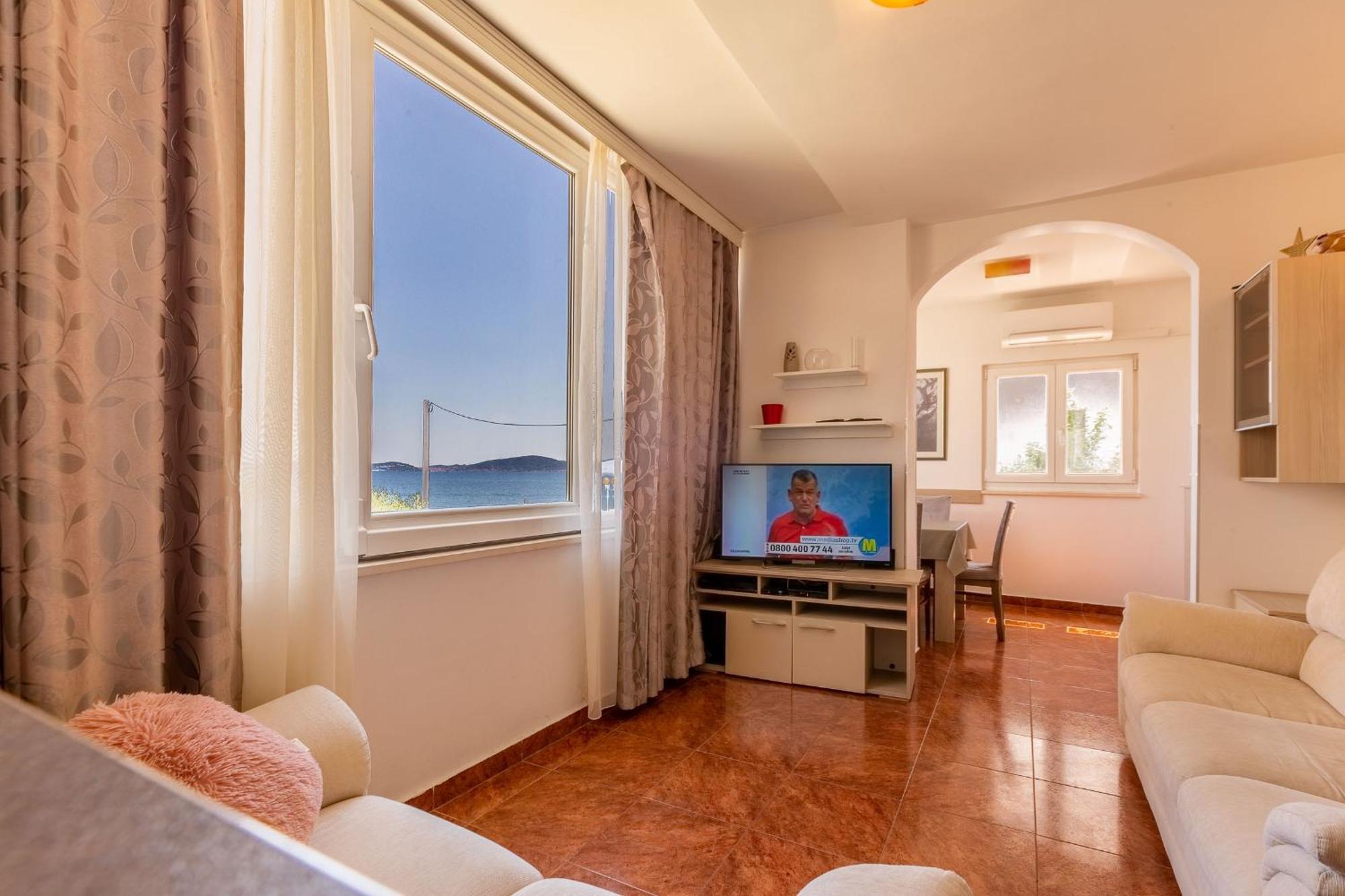Lanterna Puntamika Apt. Near * Zadar